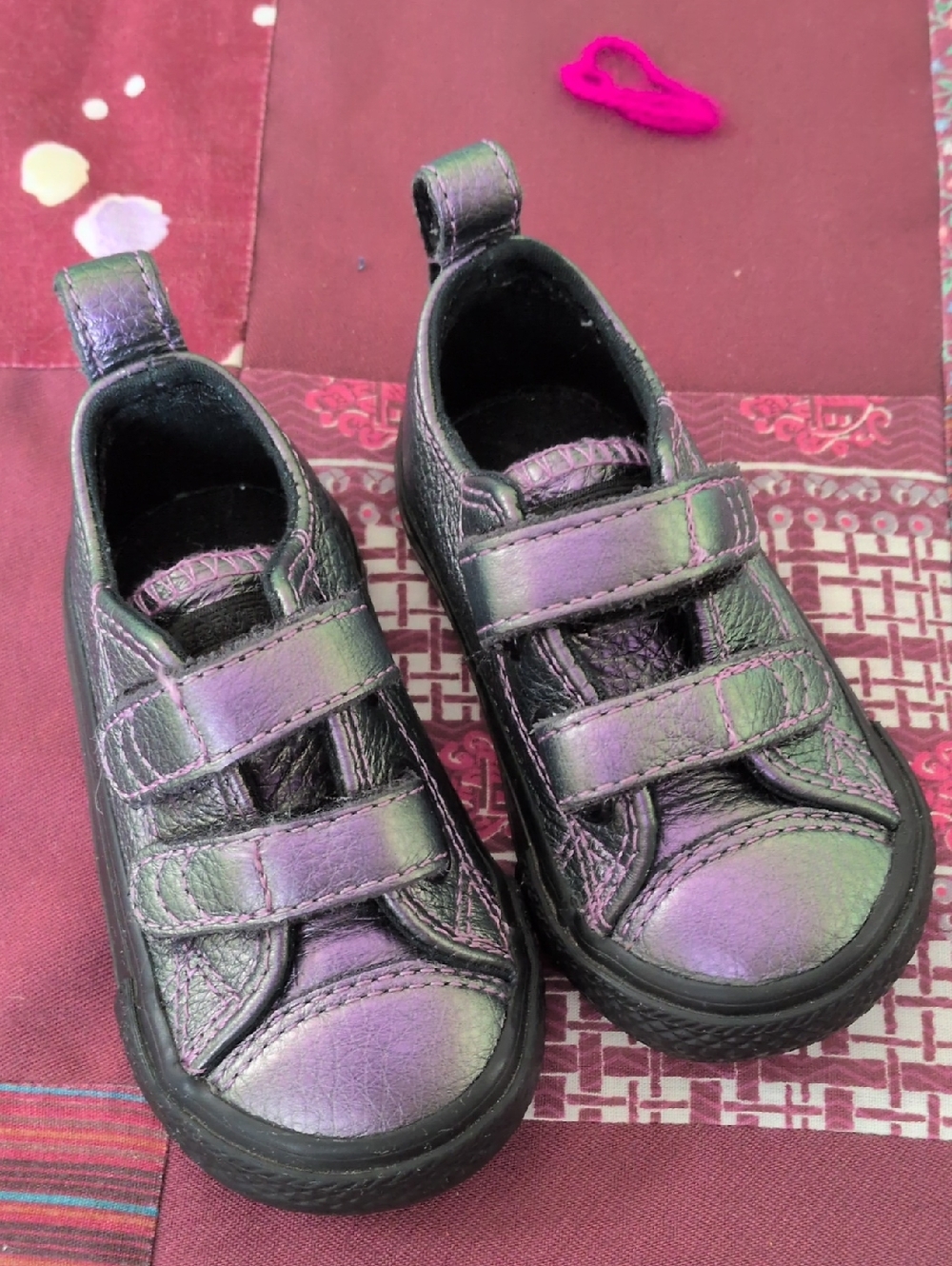Converse Kids Leather Iridescent Purple-Green Velcro Sneakers